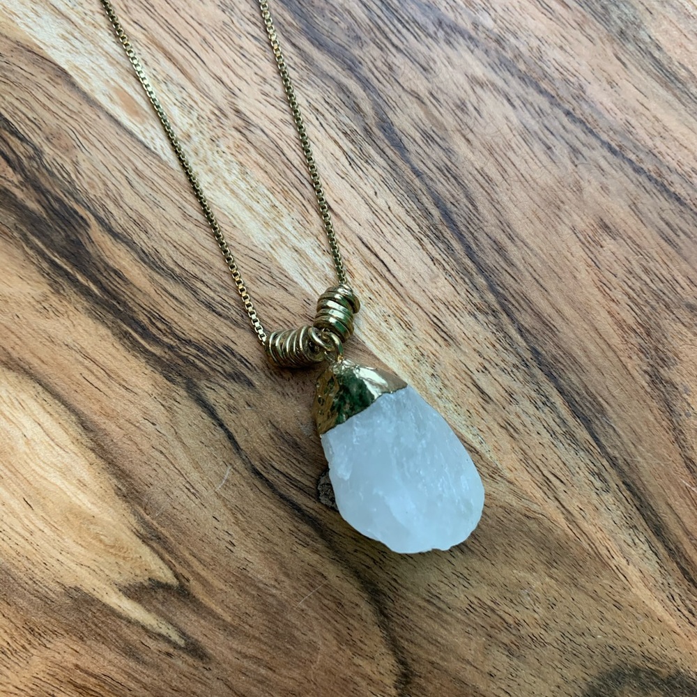 FREE PEOPLE | Crystal Pendant Necklace - Picture 4 of 8